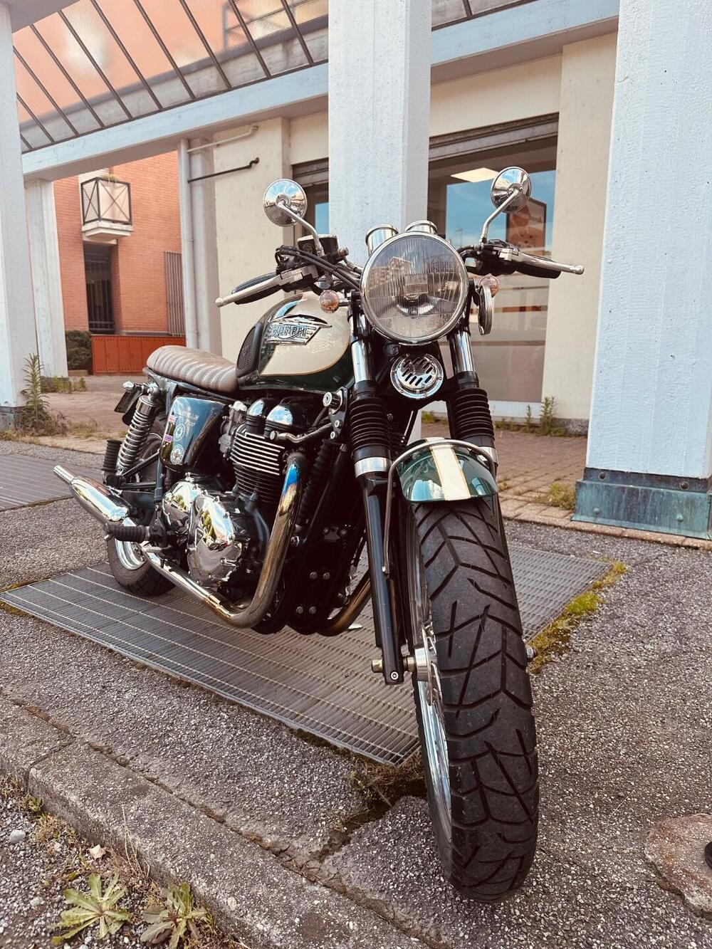 Triumph Bonneville T100 (2008 - 16) (4)