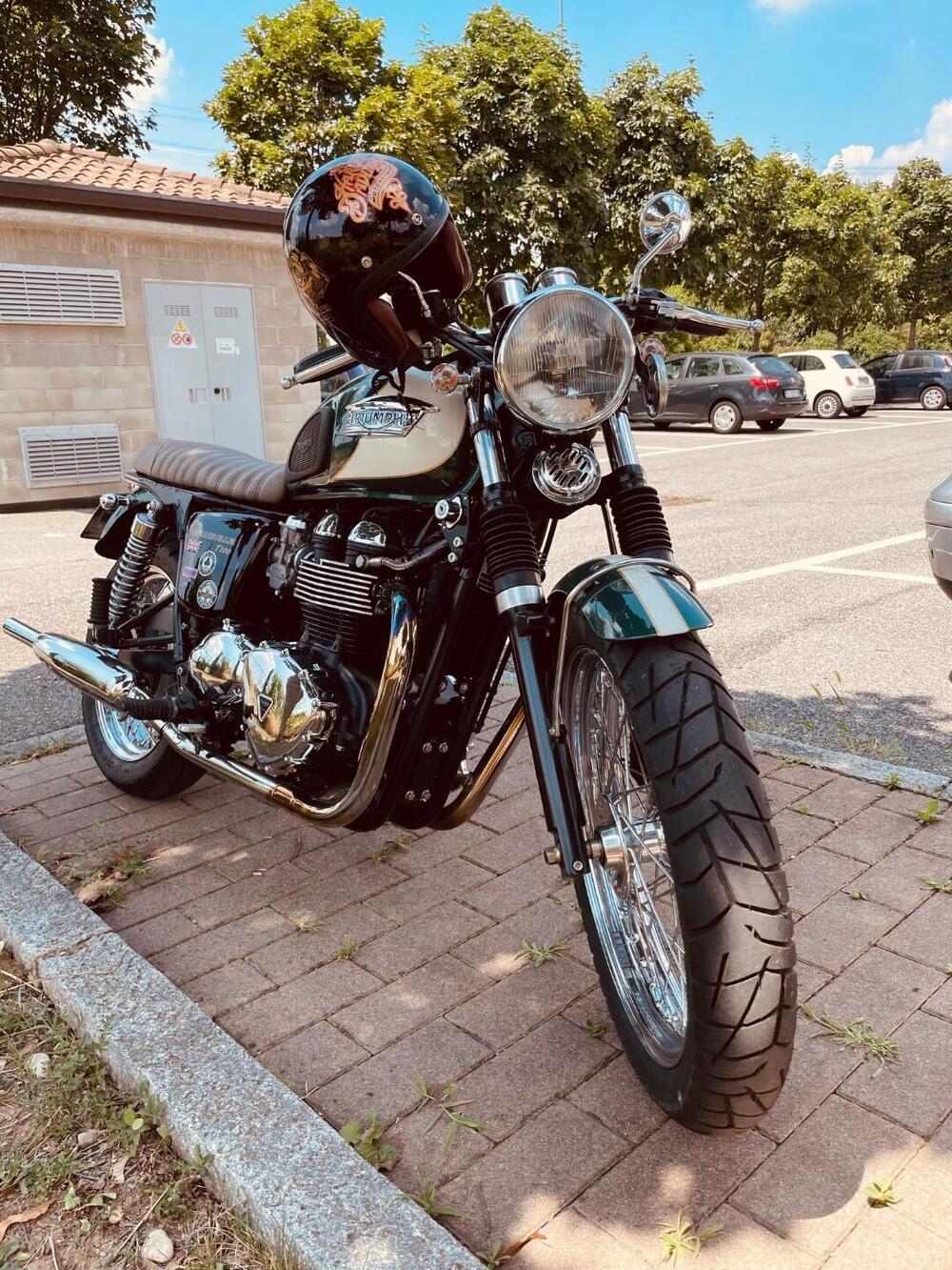 Triumph Bonneville T100 (2008 - 16) (5)