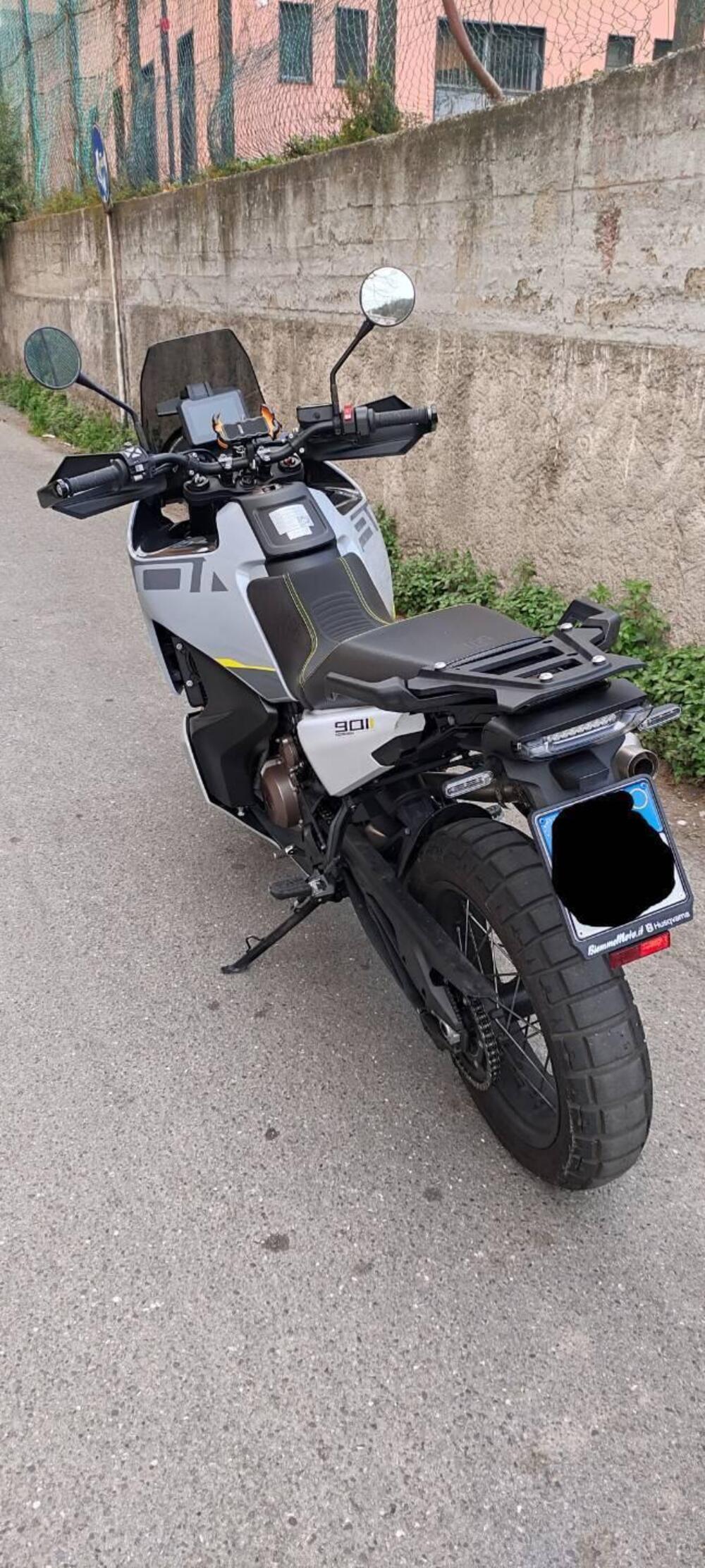 Husqvarna Norden 901 (2022 - 26) (7)