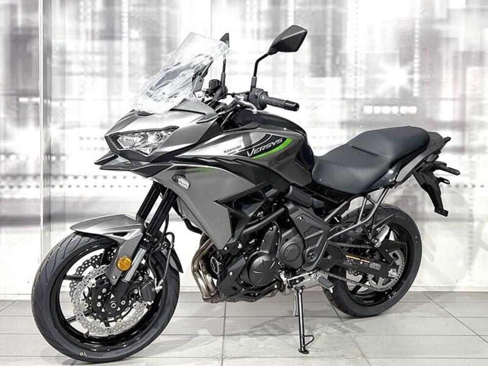 Kawasaki Versys 650 (2025 - 26) (7)