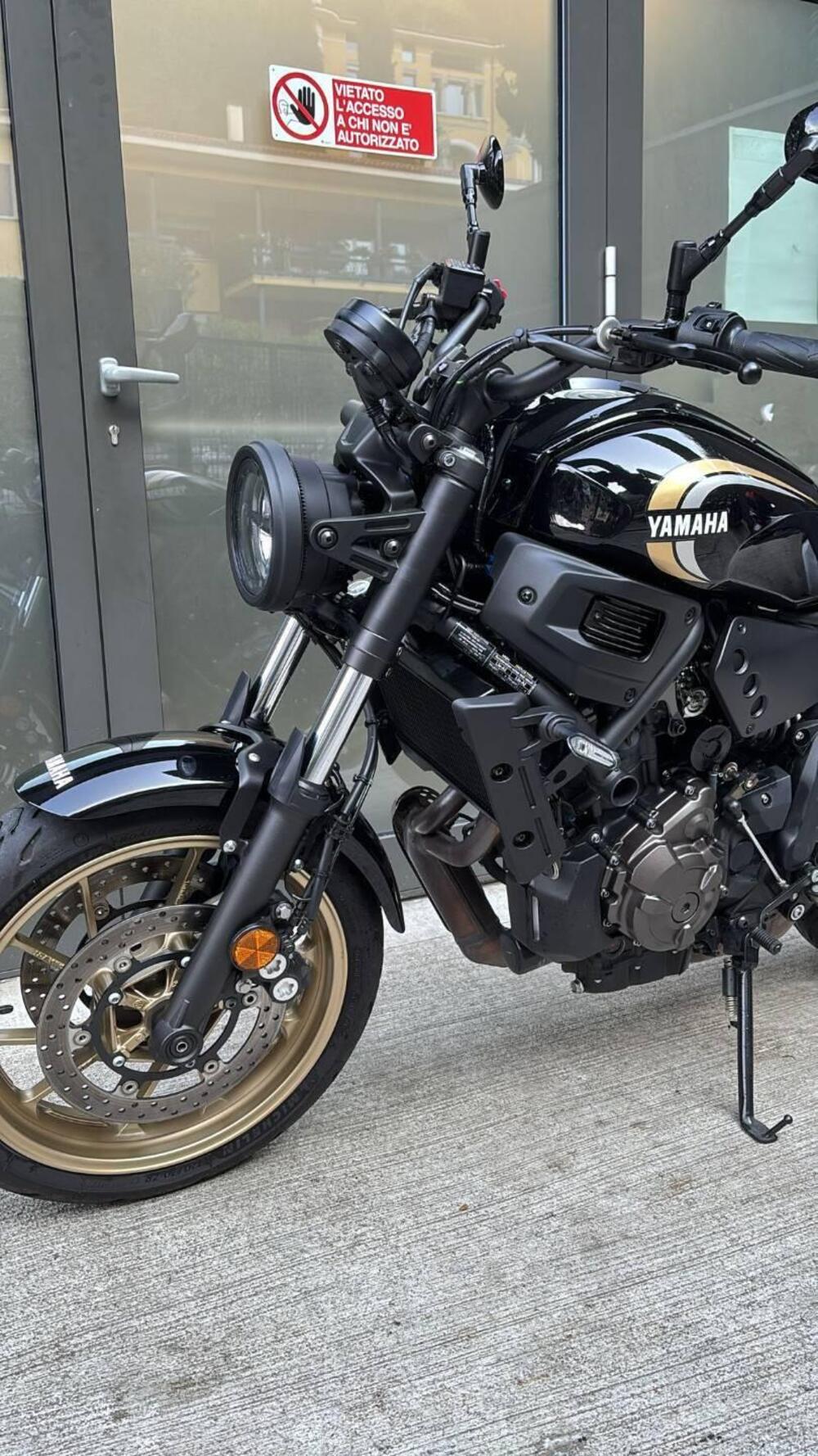 Yamaha XSR 700 (2022 - 26) (12)