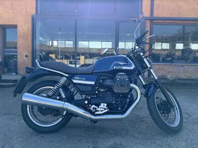 Moto Guzzi V7 850 Stone Special Abs (2021) usata
