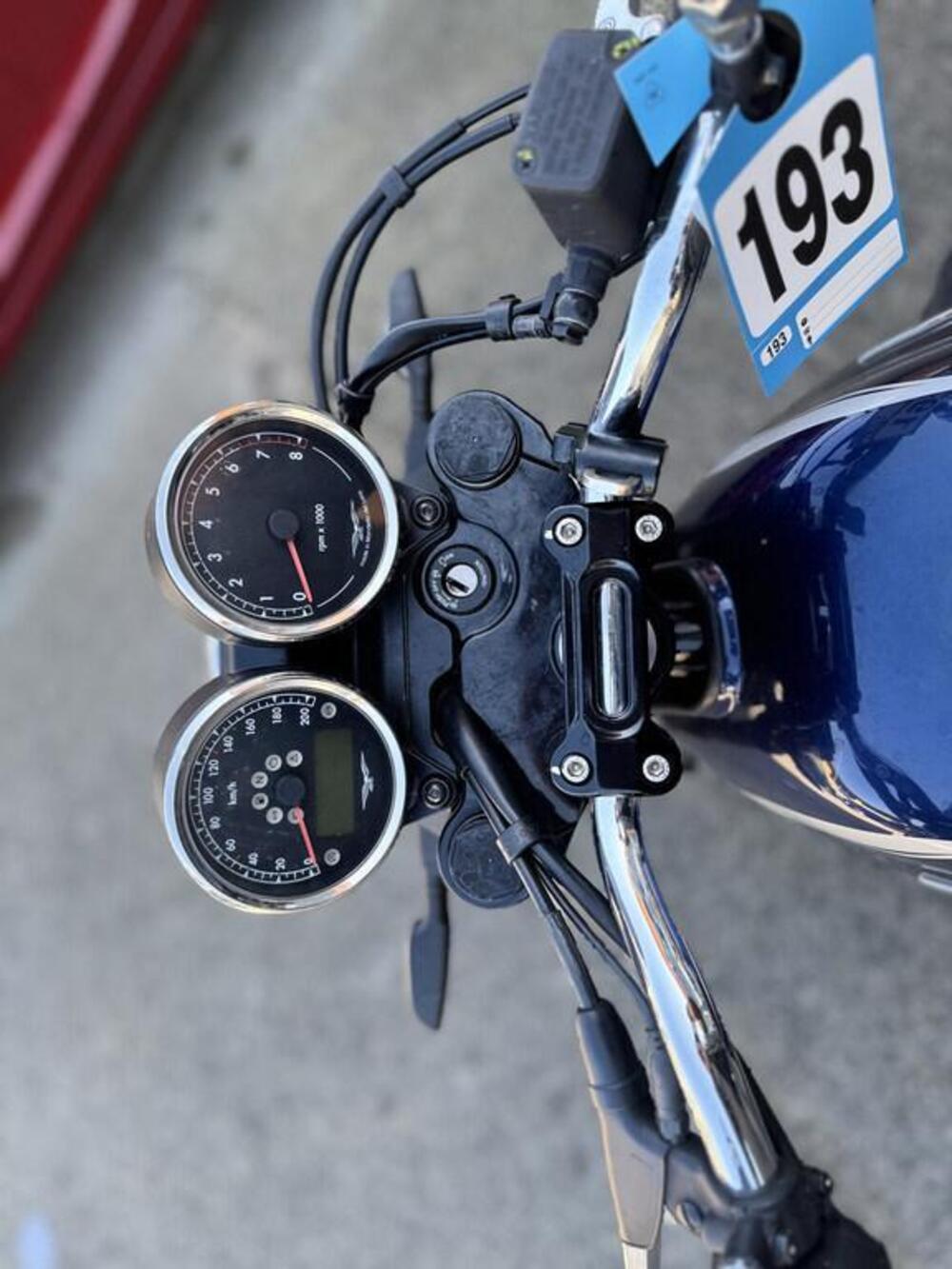 Moto Guzzi V7 850 Stone Special Abs (2021) (6)