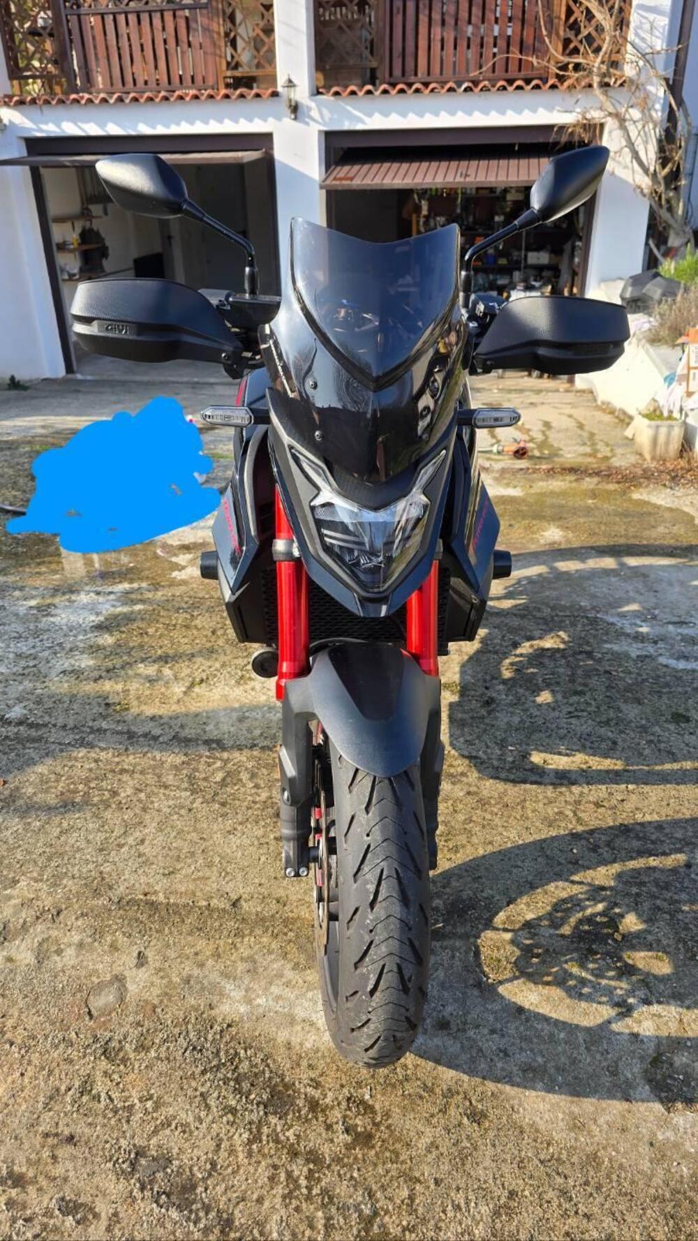 Honda CB 750 Hornet (2023 - 24) (14)