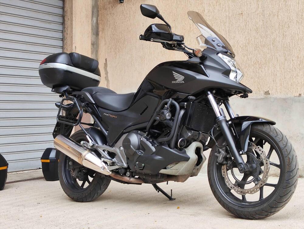 Honda NC 750 X DCT ABS (2014 - 15)