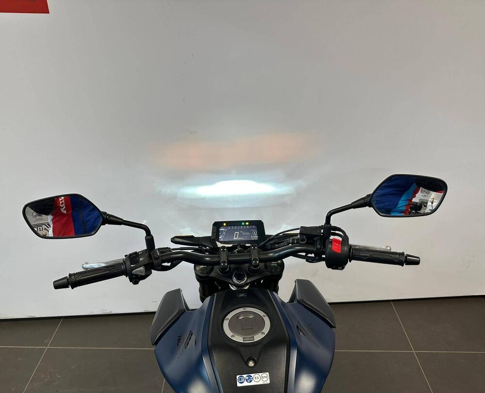 Honda CB 125 R (2024 - 26) (9)