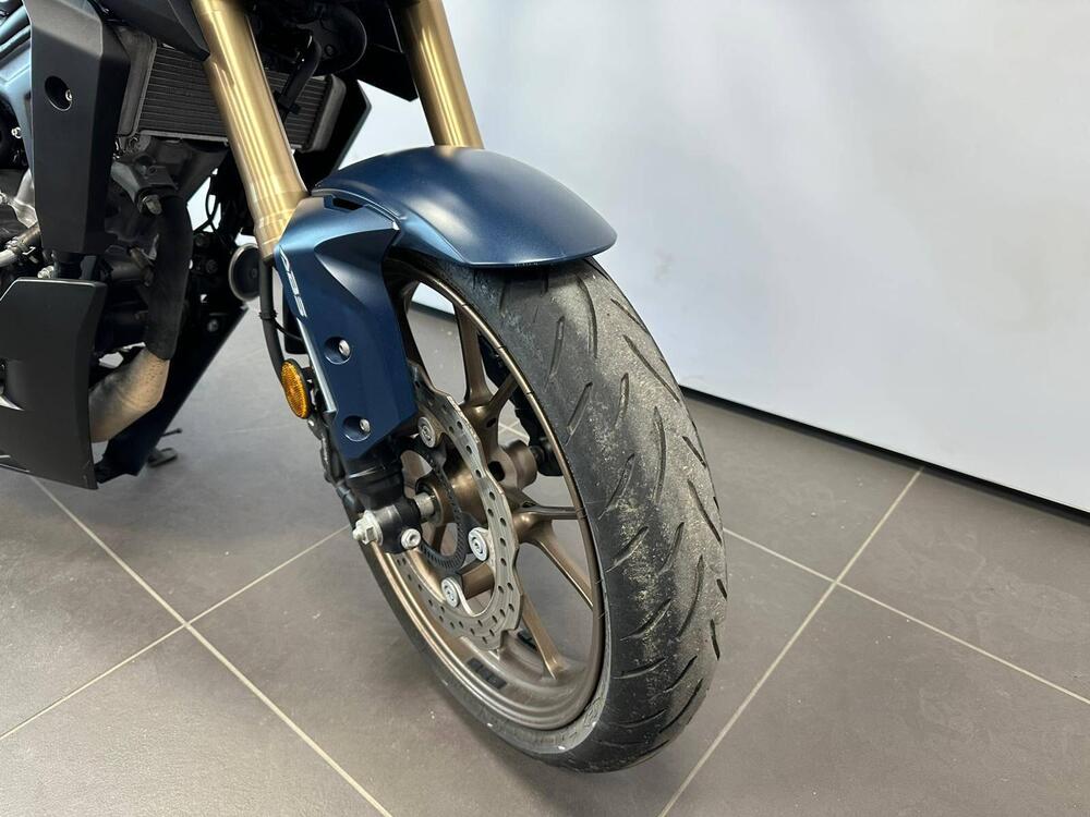 Honda CB 125 R (2024 - 26) (11)