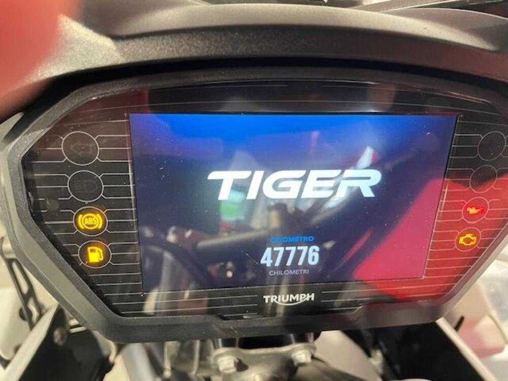 Triumph Tiger 800 XCa (2018 - 20) (4)