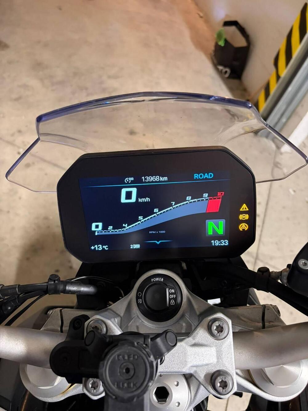 Bmw F 900 R (2021 - 24) (3)