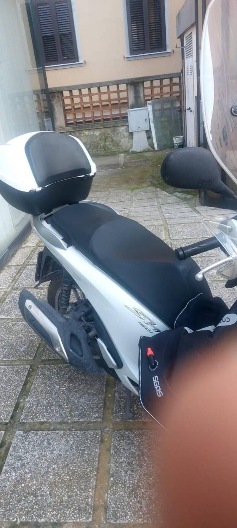 Honda SH 150i ABS (2013 - 16) (3)