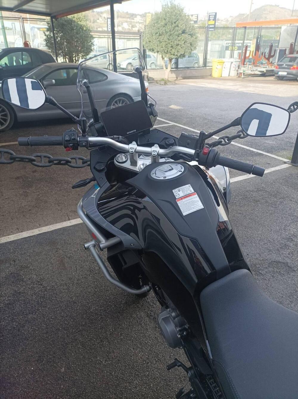 CFMOTO 800MT Touring (2022 - 26) (3)