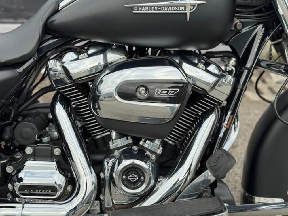 Harley-Davidson 107 Road King (2017) - FLHR (3)