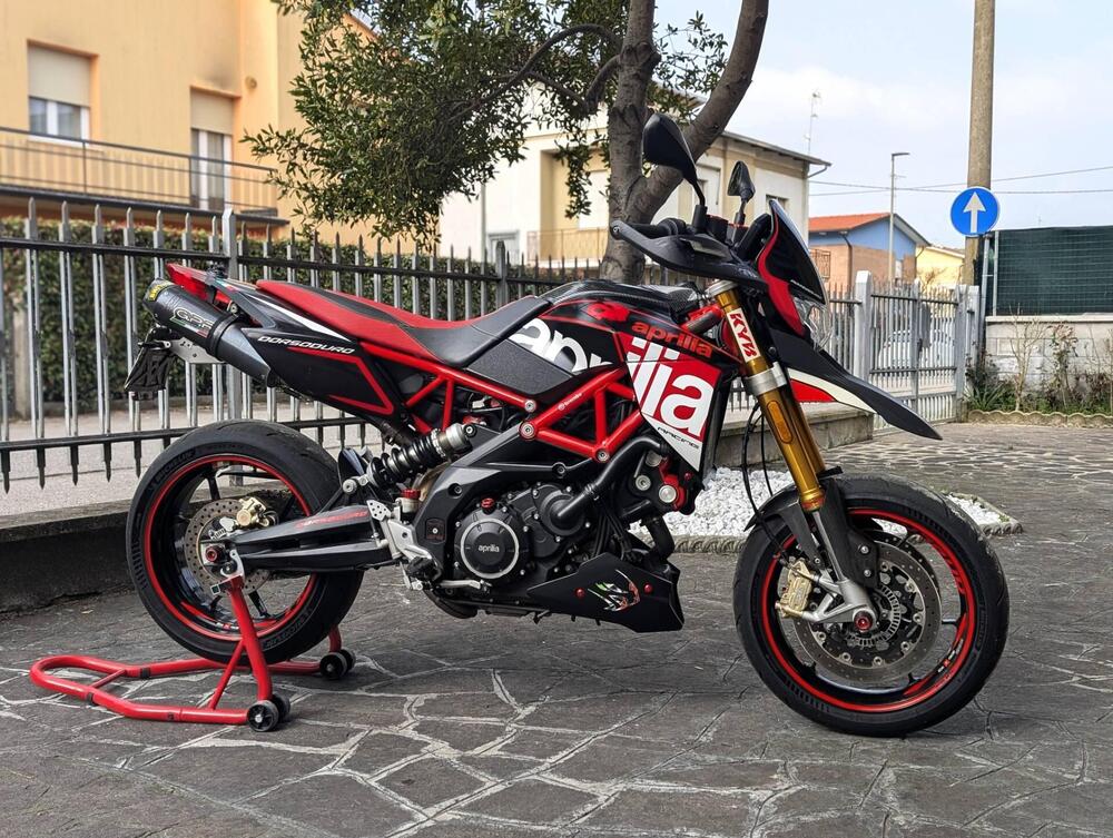 Aprilia Dorsoduro 900 (2017 - 20) (2)