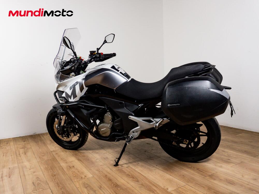 CFMOTO 650MT (2019 - 20) (7)