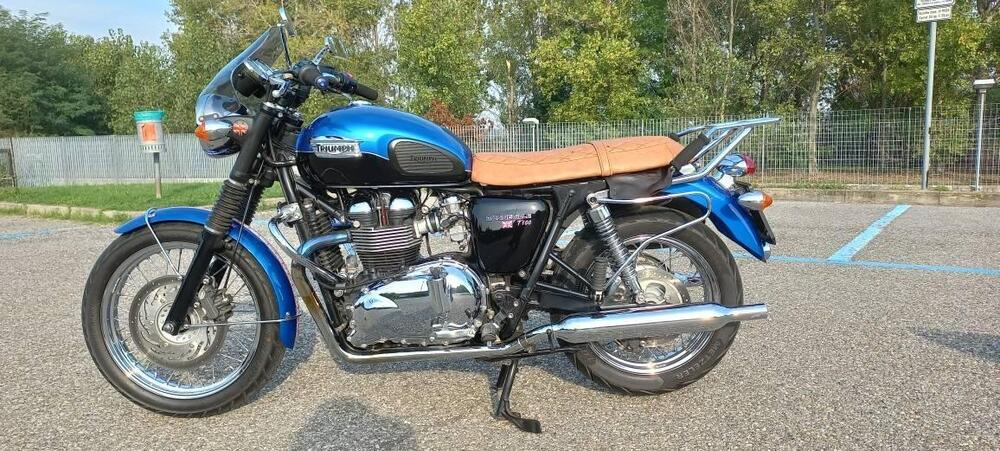 Triumph Bonneville T100 SE (2014)