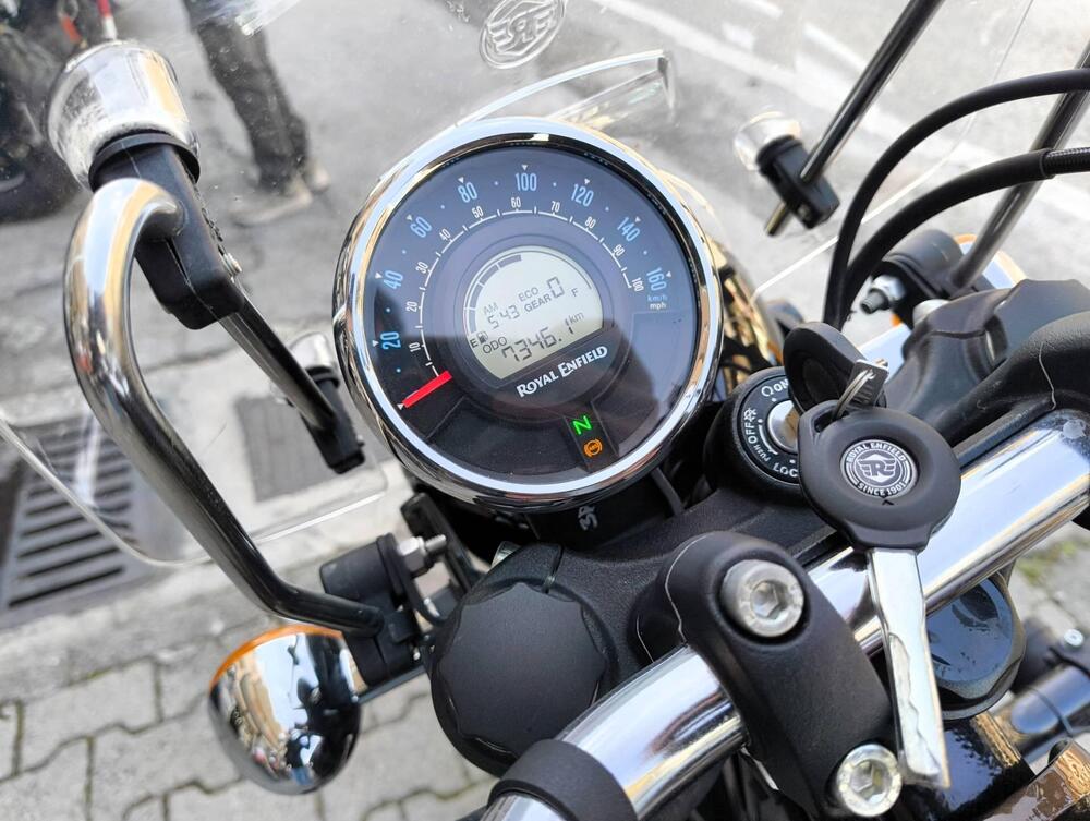 Royal Enfield Meteor 350 (2021 - 26) (7)