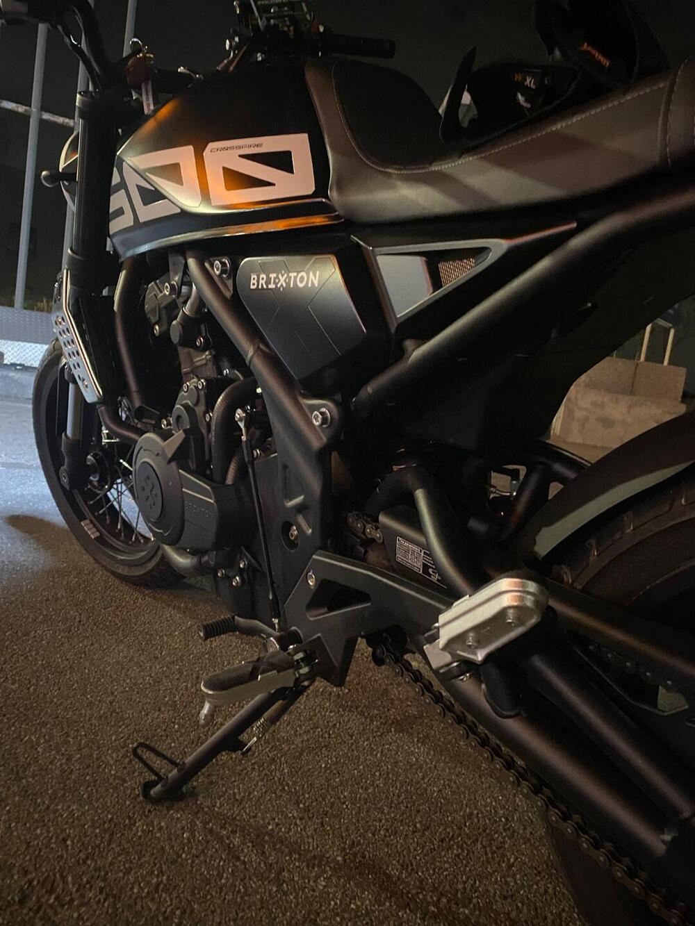 Brixton Motorcycles Crossfire 500 X (2021 - 26) (3)