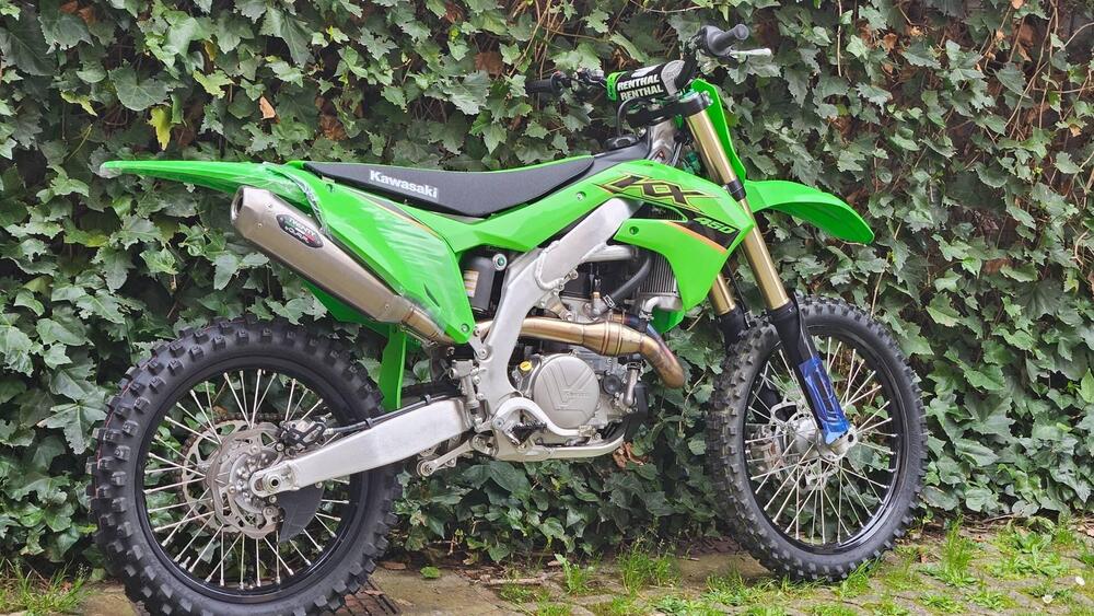 Kawasaki KX 450 F (2022)