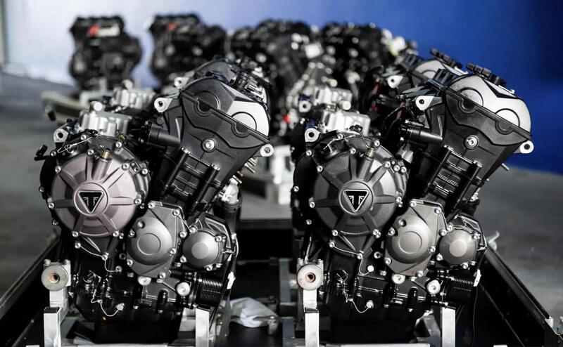 Triumph accelera sulla sostenibilit&agrave;: test con carburanti 100% non fossili in Moto2