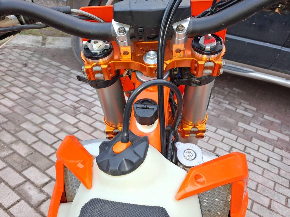 KTM 300 EXC E Six Days TPI (2019) (5)