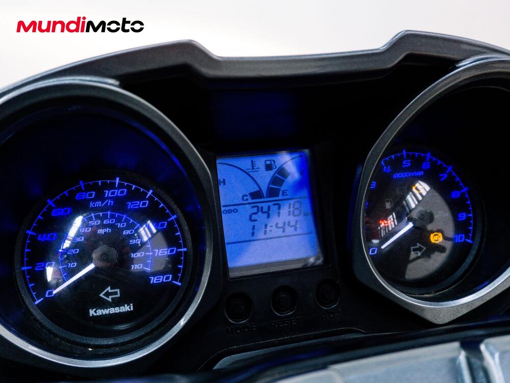 Kawasaki J 300 ABS (2014 - 16) (12)