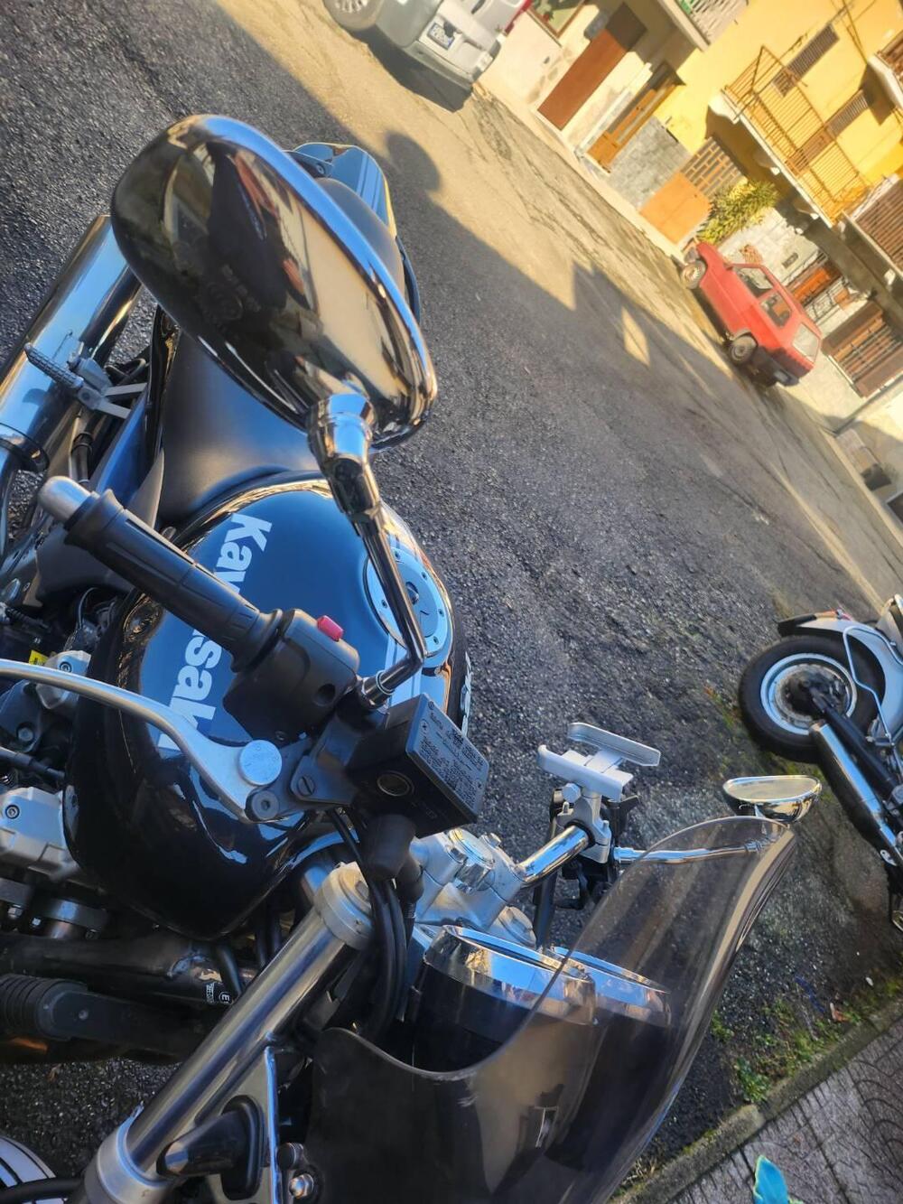 Kawasaki ZR-7 (1999 - 00) (5)