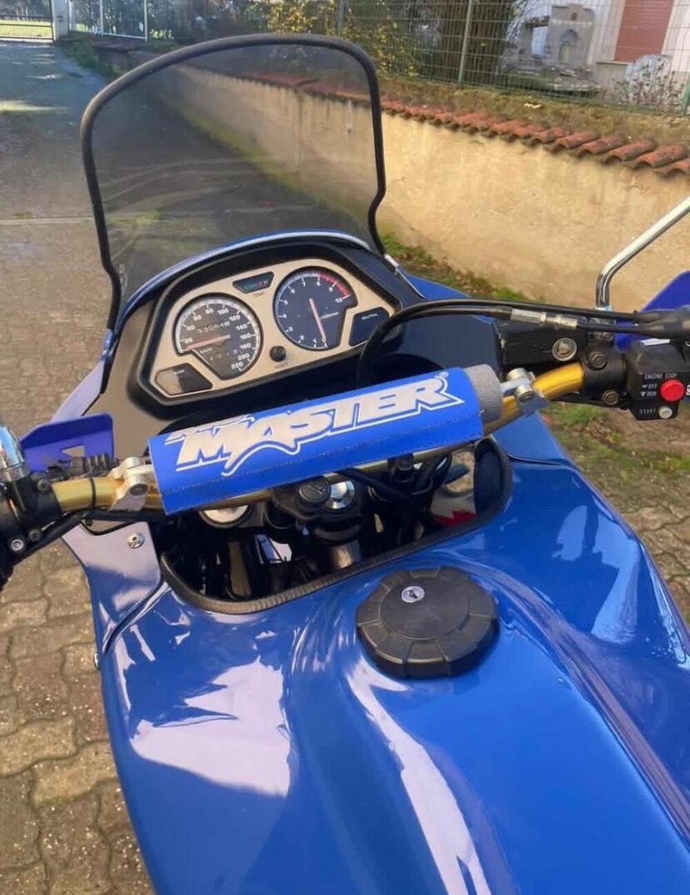 Yamaha Super Tenere XTZ 750 (7)