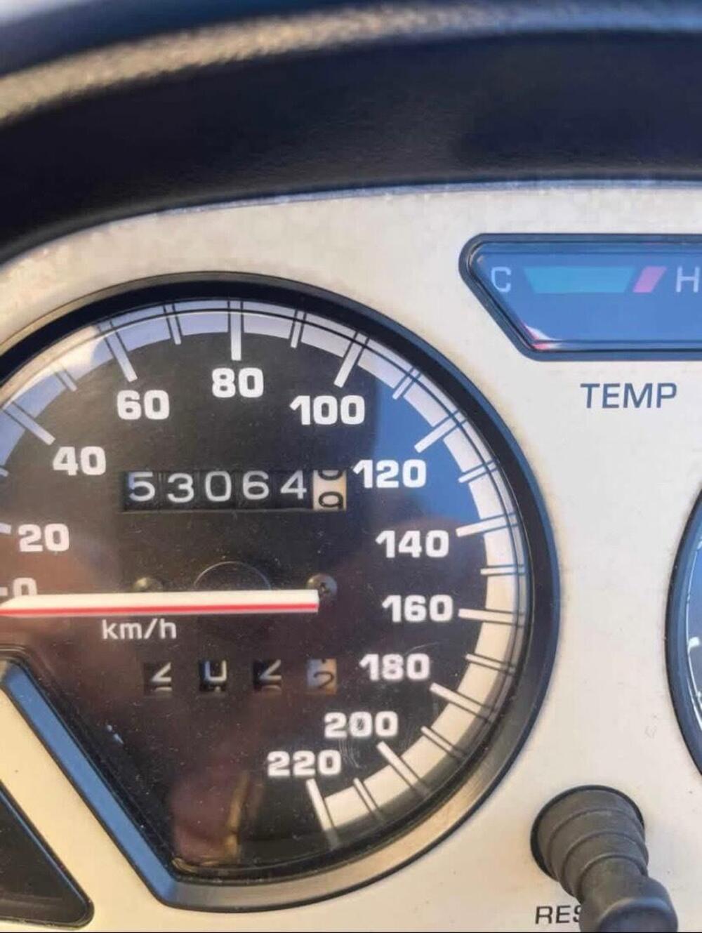 Yamaha Super Tenere XTZ 750 (9)