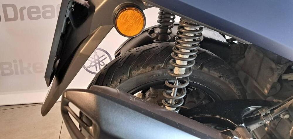 Yamaha N-Max 155 (2017 - 20) (5)