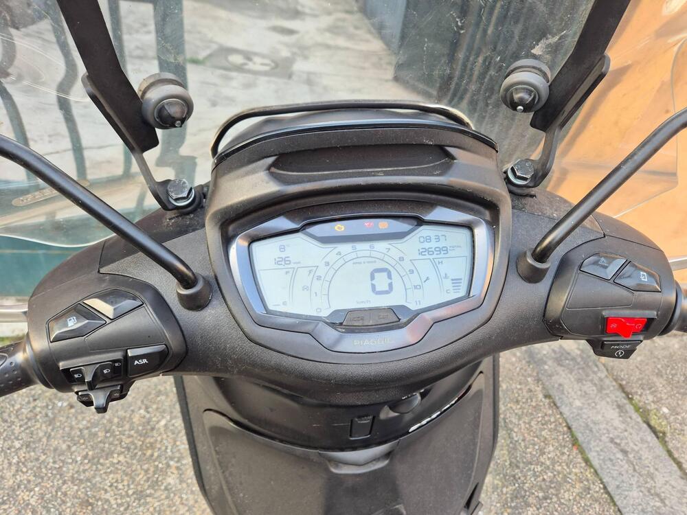 Piaggio Beverly 300 S (2021) (5)
