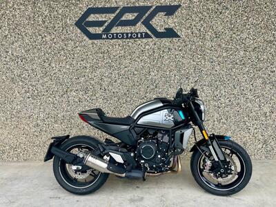 CFMOTO 700CL-X Sport (2022 - 26) usata