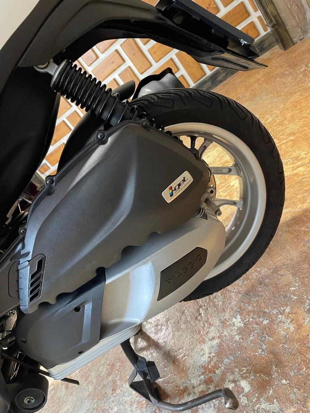 Piaggio Medley 125 ABS (2021 - 24) (11)