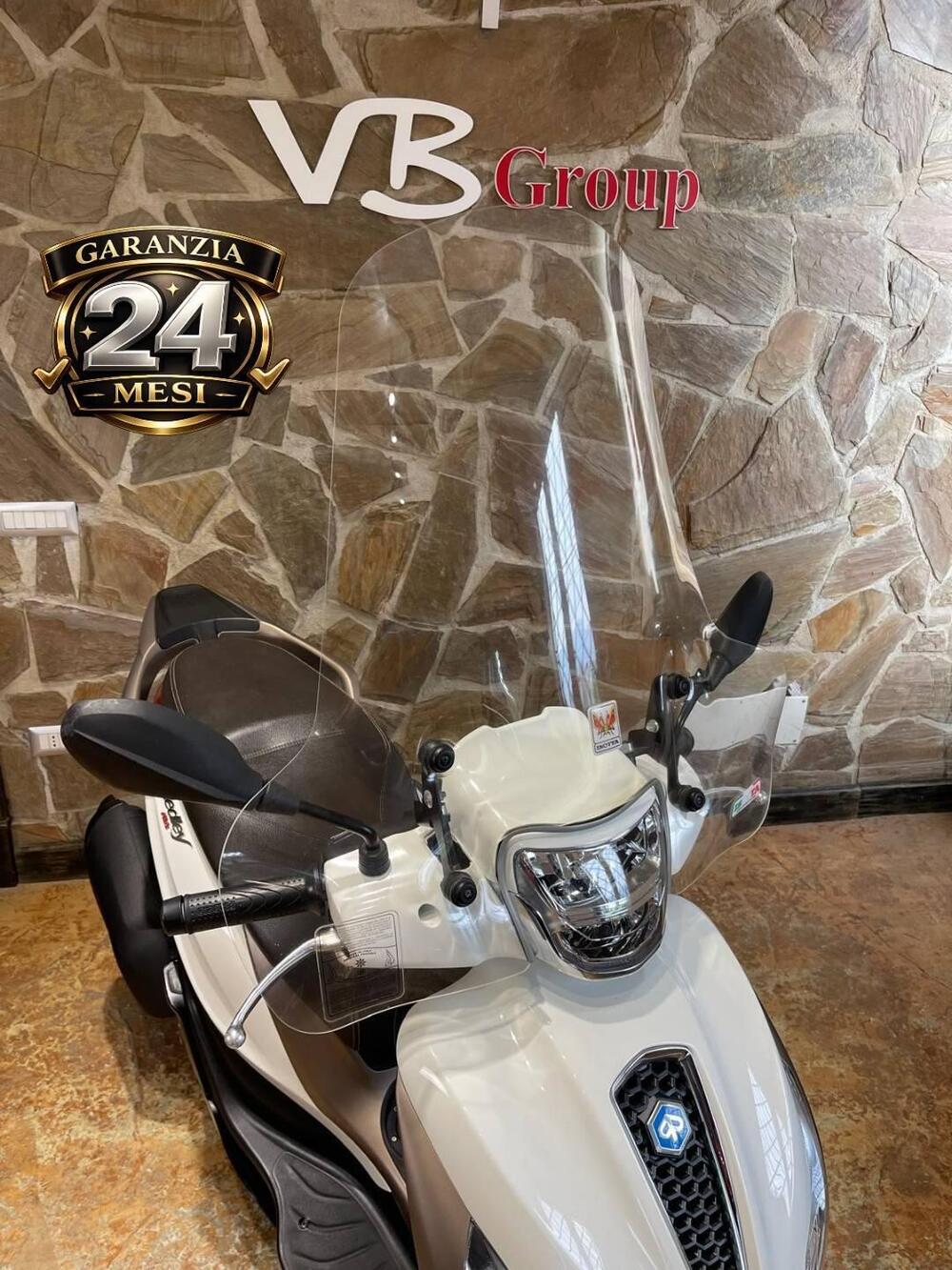 Piaggio Medley 125 ABS (2021 - 24) (4)