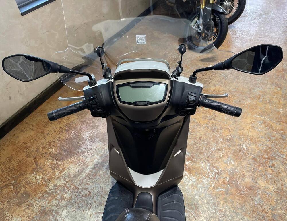 Piaggio Medley 125 ABS (2021 - 24) (15)