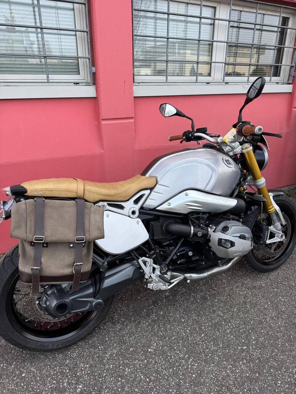 Bmw R nineT 1200 (2014 - 16) (2)