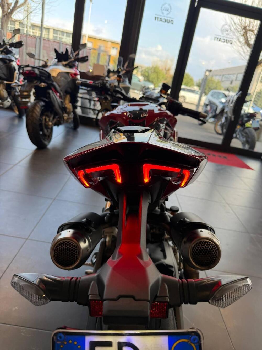 Ducati Streetfighter V2 S (2025 - 26) (15)