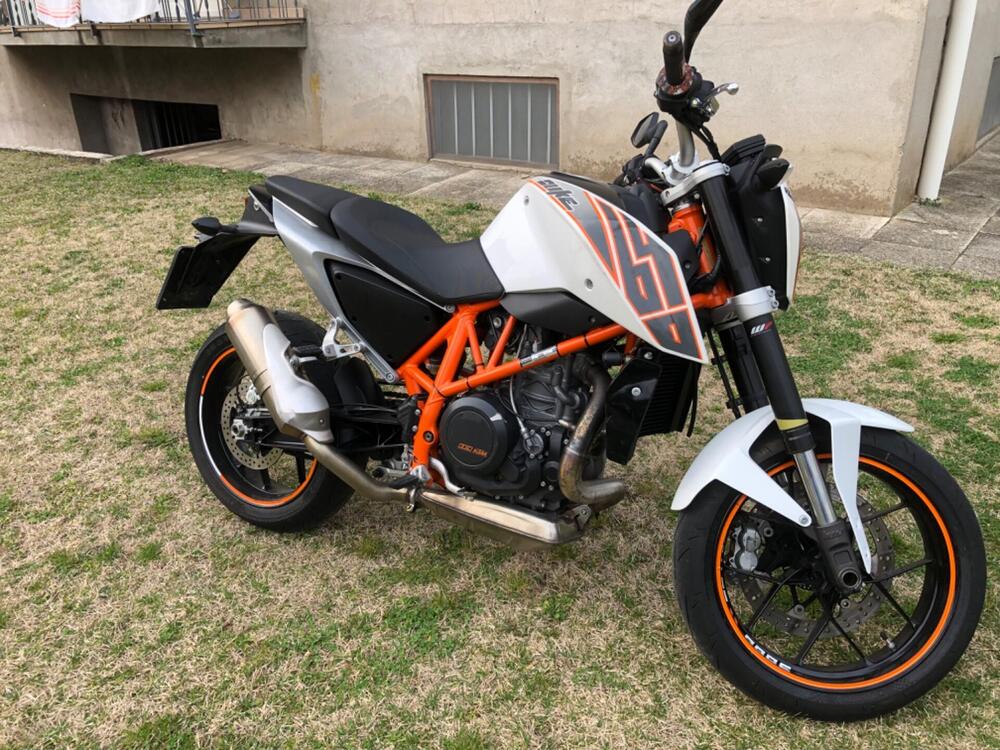 KTM 690 Duke (2012 - 16) (2)