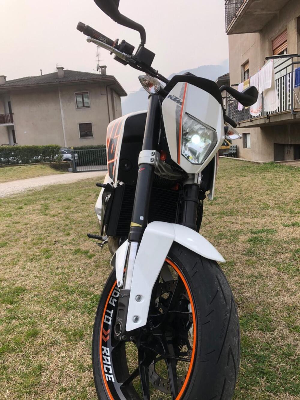KTM 690 Duke (2012 - 16) (4)