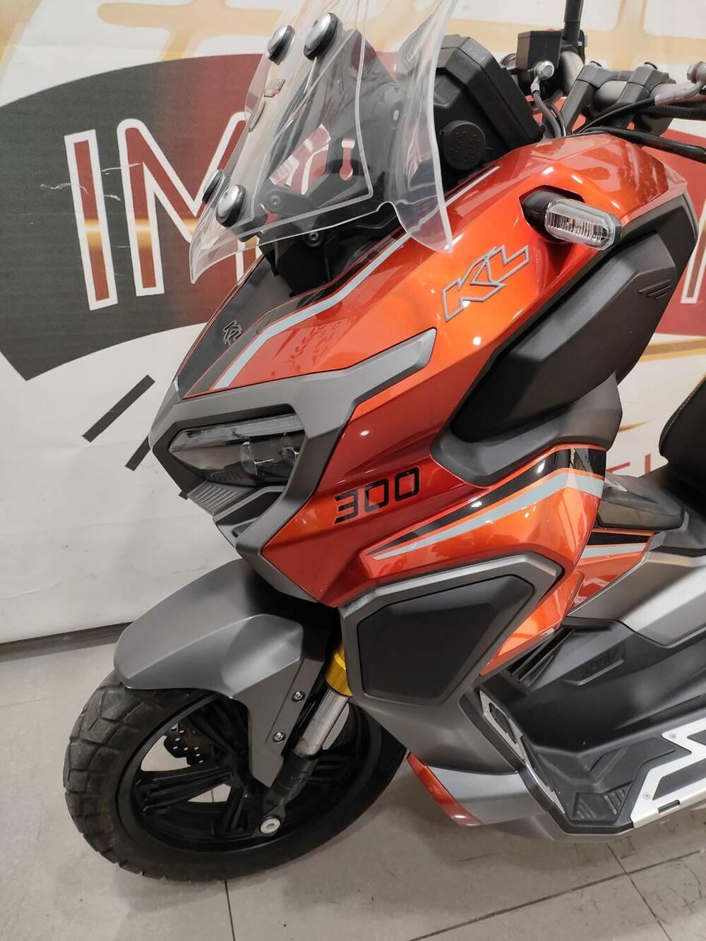 Kl Brera X 300 (2022 - 24) (3)