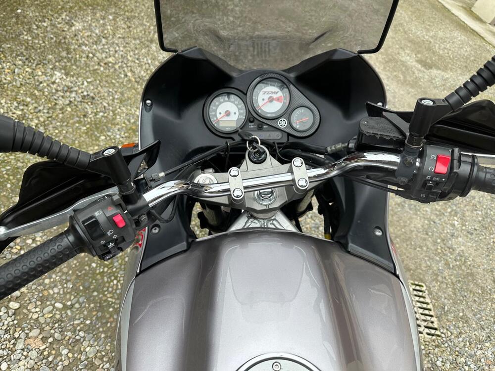 Yamaha TDM 850 (1996 - 01) (11)