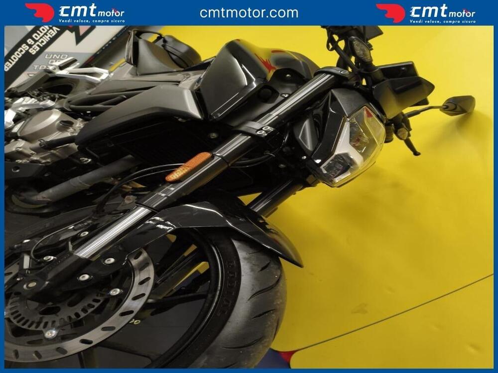 CFMOTO 300NK (2021 - 26) (6)