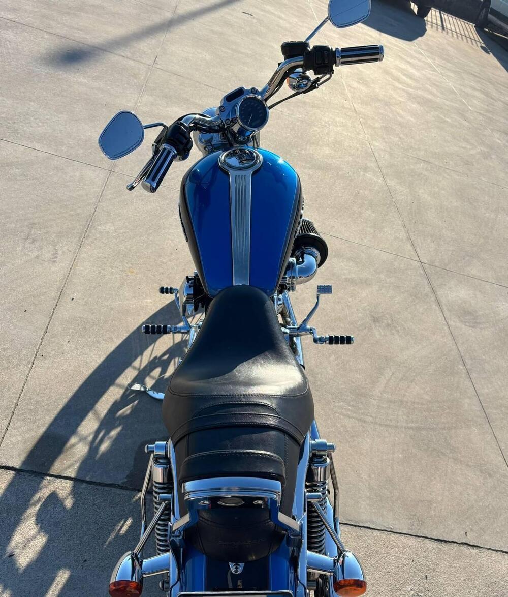 Harley-Davidson 1200 Custom (2004 - 06) - XL 1200C (4)