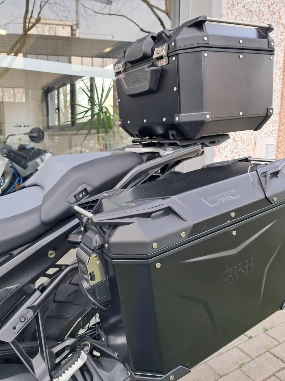 Bmw R 1300 GS Triple Black (2023 - 26) (4)