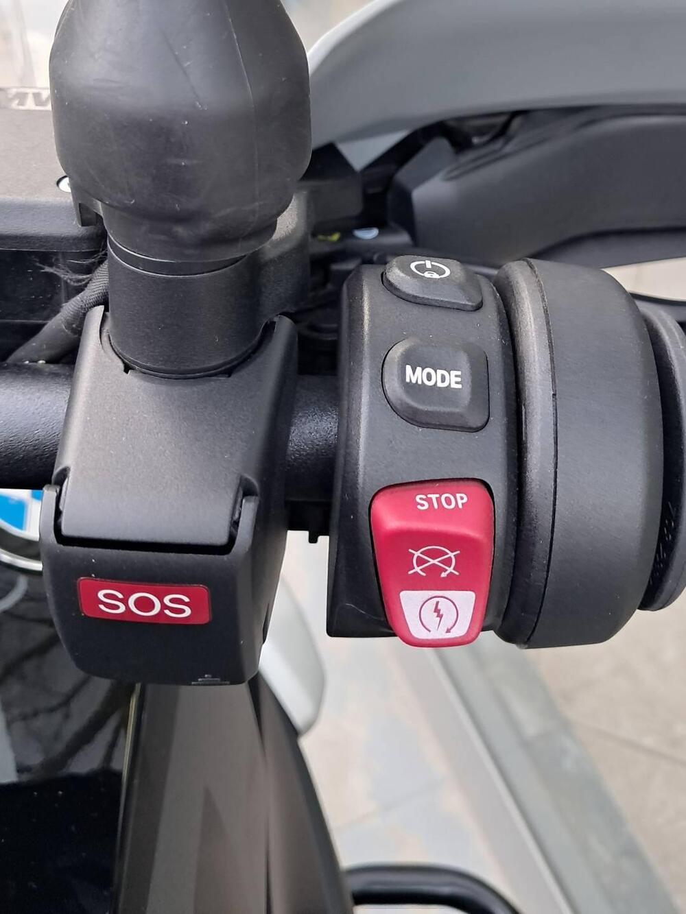 Bmw R 1300 GS Triple Black (2023 - 26) (8)