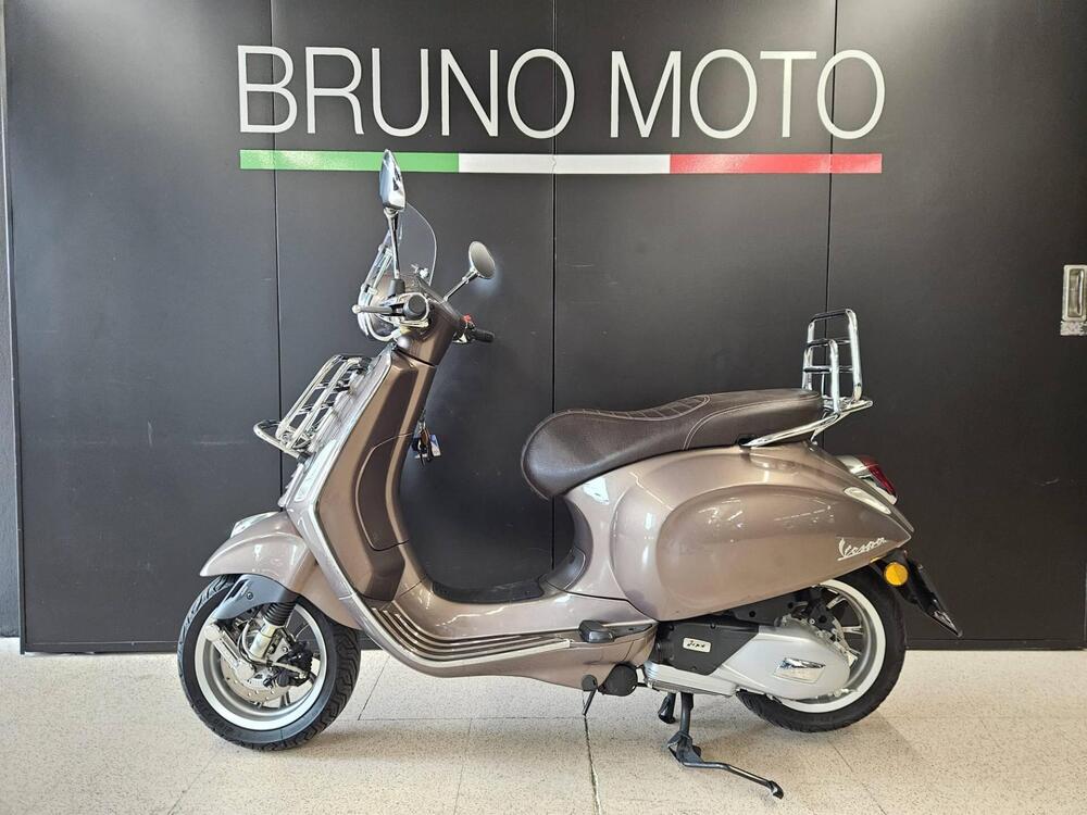 Vespa Primavera 150 3V ie Touring (2018 - 19) (3)