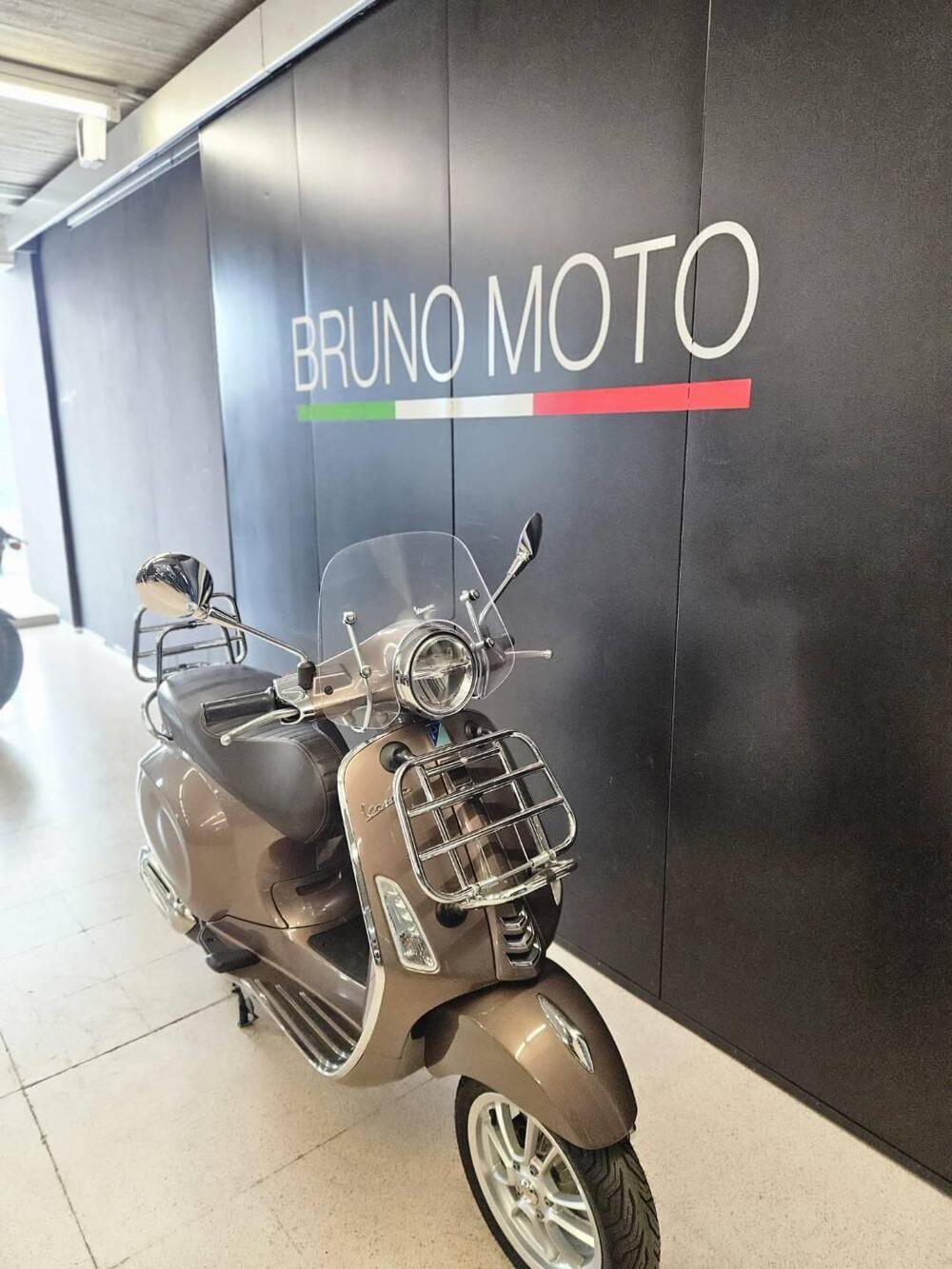 Vespa Primavera 150 3V ie Touring (2018 - 19) (5)