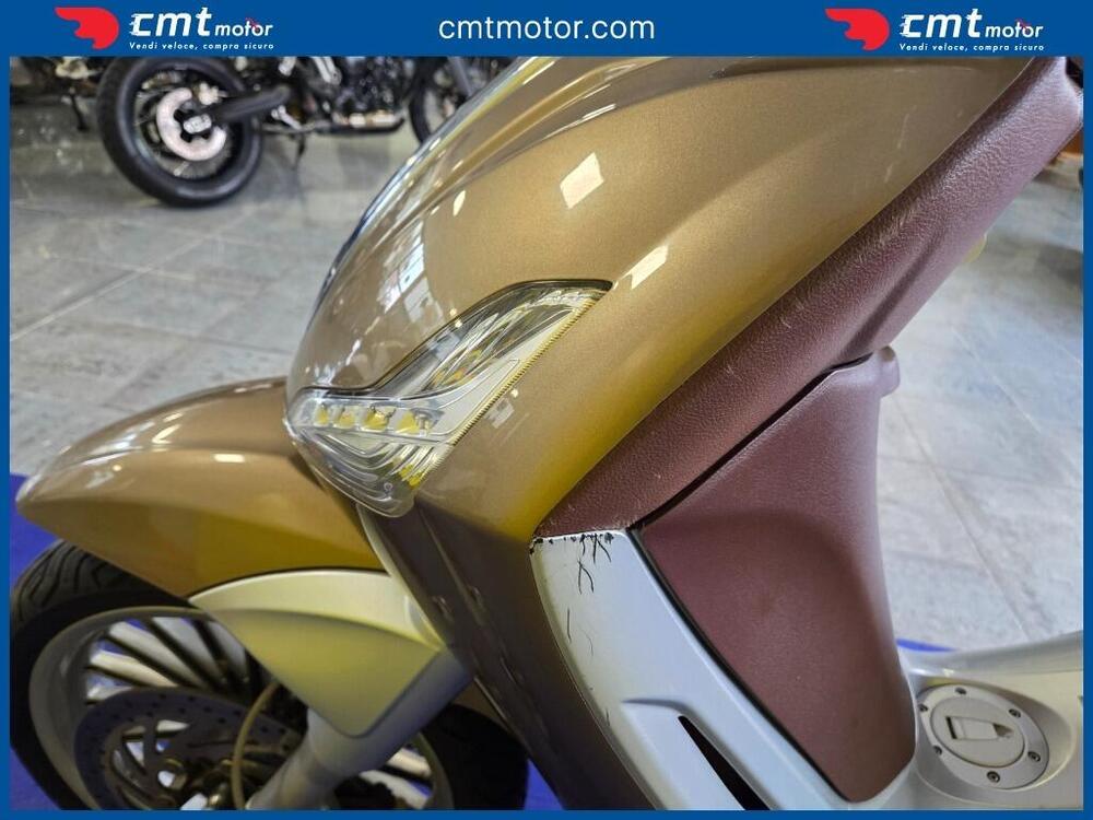 Piaggio Beverly 300 i.e. (2010 - 16) (14)