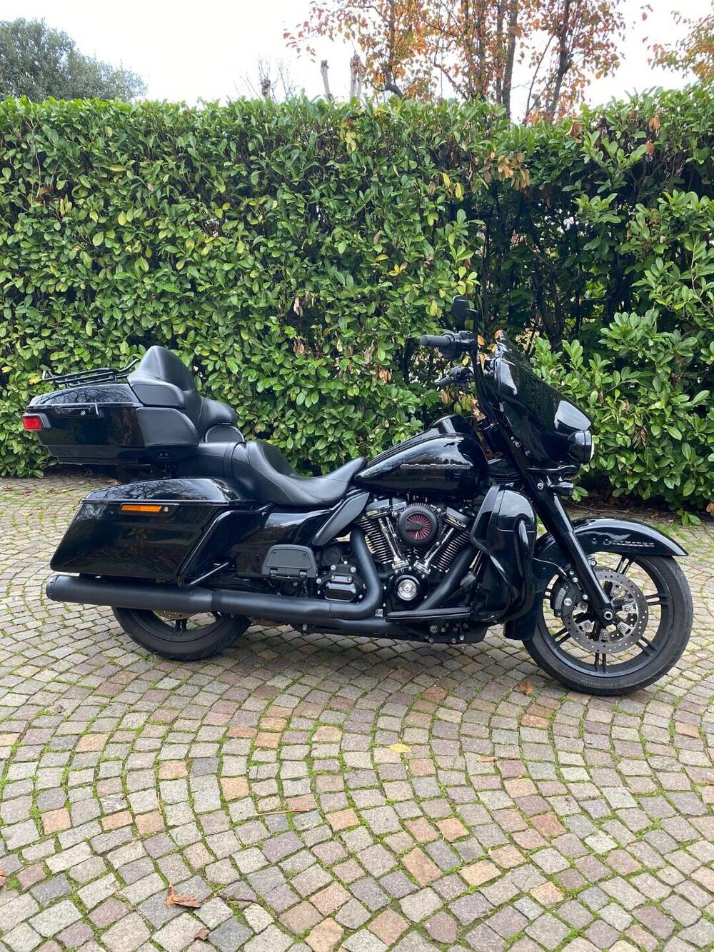 Harley-Davidson 114 Electra Glide Ultra Limited (2021 - 22) - FLHTK (2)