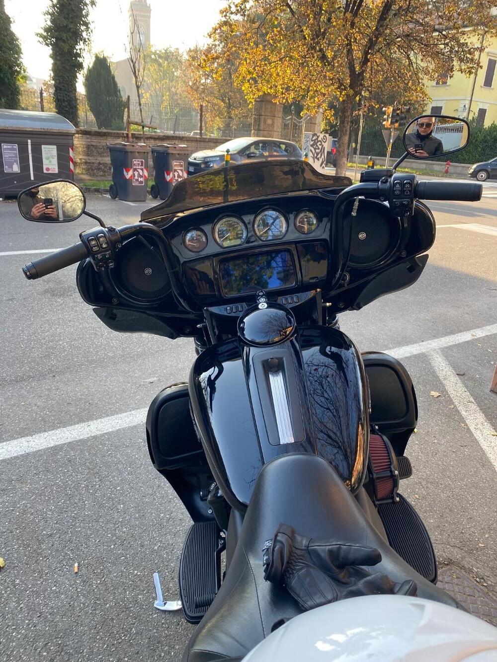 Harley-Davidson 114 Electra Glide Ultra Limited (2021 - 22) - FLHTK (3)