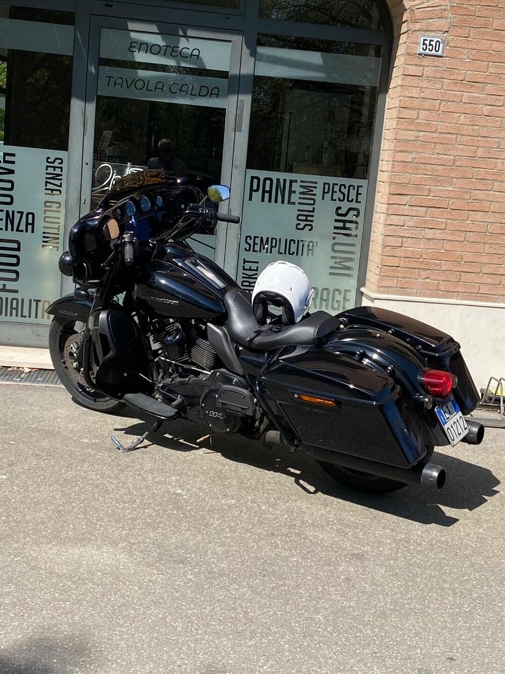 Harley-Davidson 114 Electra Glide Ultra Limited (2021 - 22) - FLHTK (6)